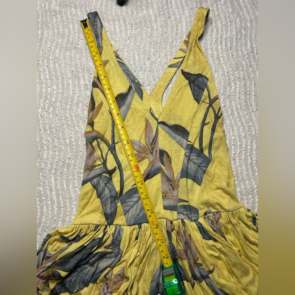 Urban Outfitters Kimchi Blue Yellow Floral Short Romper Dress NWT Size Small UO - Picture 11 of 13